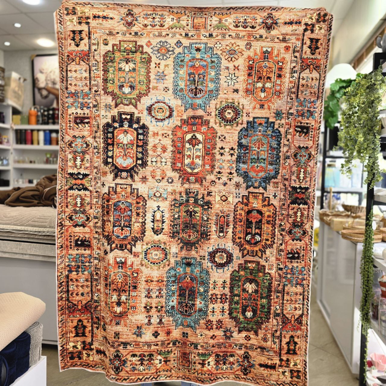  روفرشی ضخیم مخمل طرح زمینه کرمی (۱۹۰×۱۴۰) 