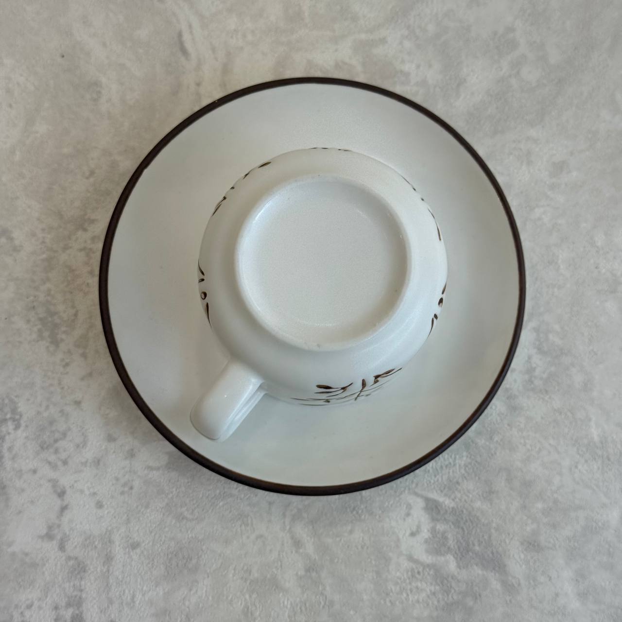  فنجان چای و قهوه طرح برگ 
