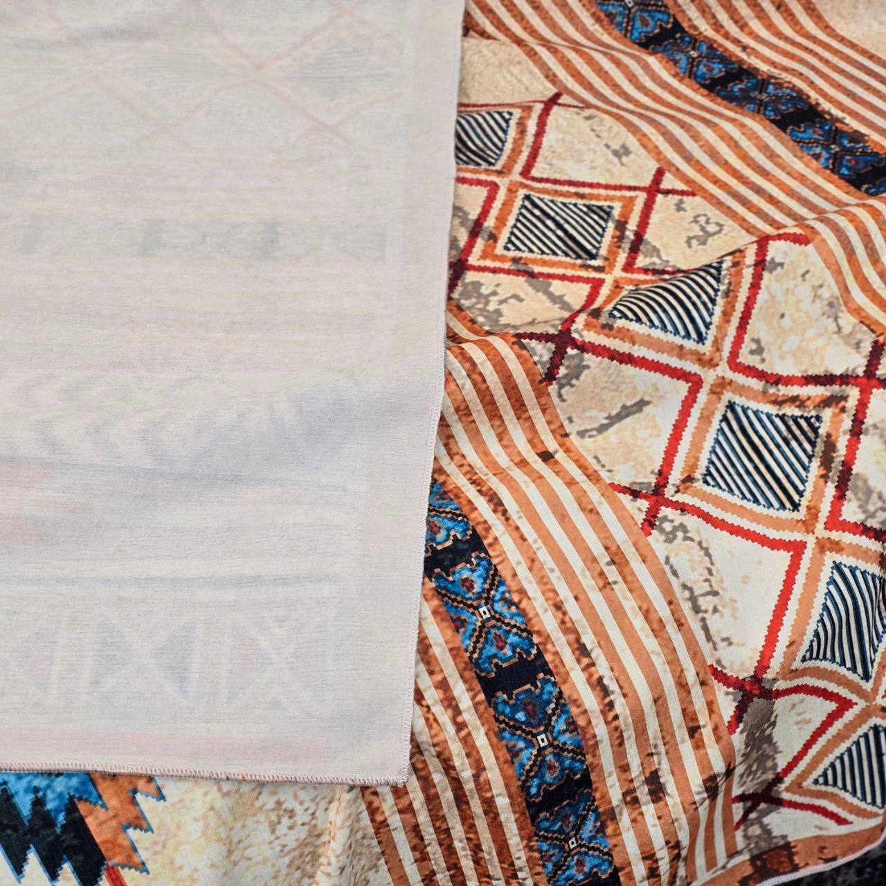  زیر سفره‌ ای طرح لوزی زمینه کرم (۲×۱/۵) 