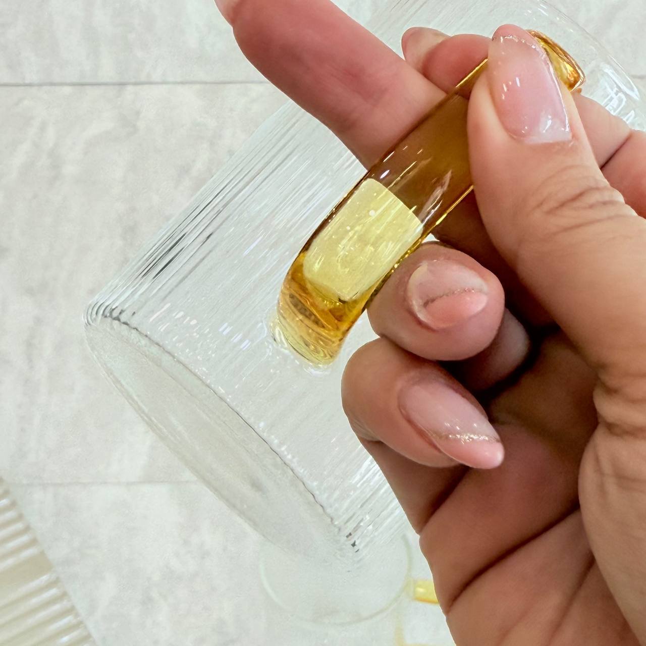  ماگ پیرکس راه‌ راه دسته طلایی 