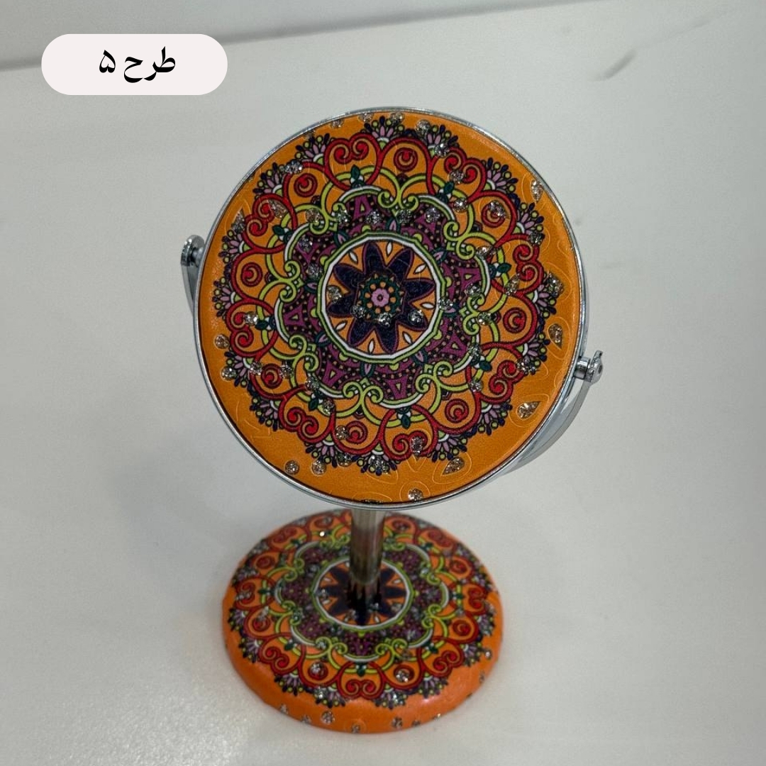  آینه کوچک پایه‌ دار 