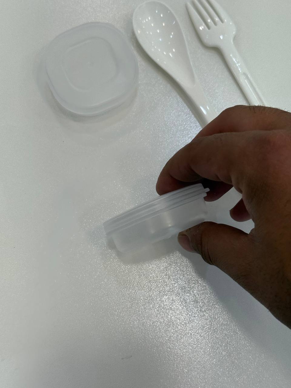  ظرف غذا چهار قسمتی 