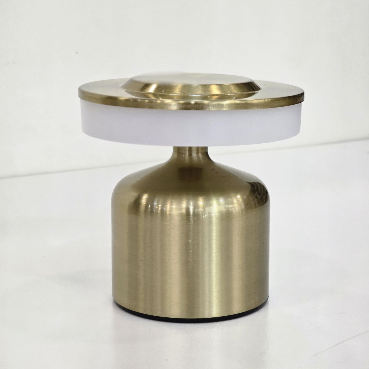  آباژور لمسی کپسولی 