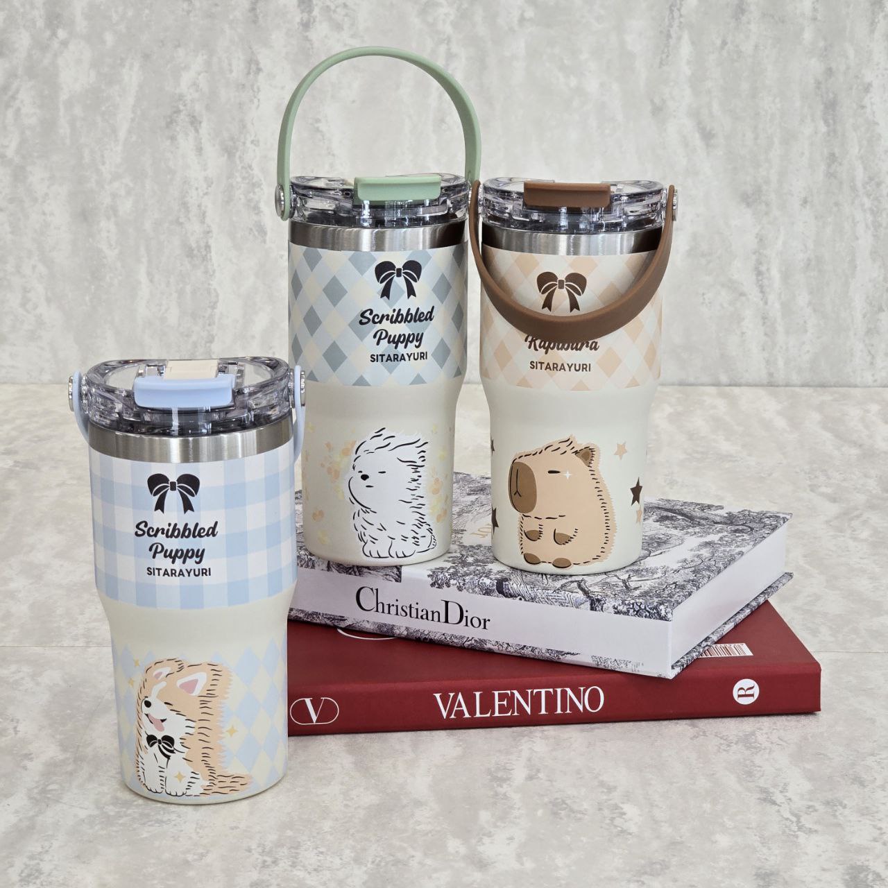 photo_5845845807692105964_y تراول ماگ عروسکی سیتارا - Image 1