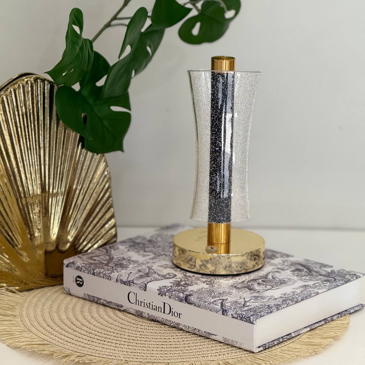 photo_5850729086723410002_y آباژور لمسی مدل اکلیلی - Image 1