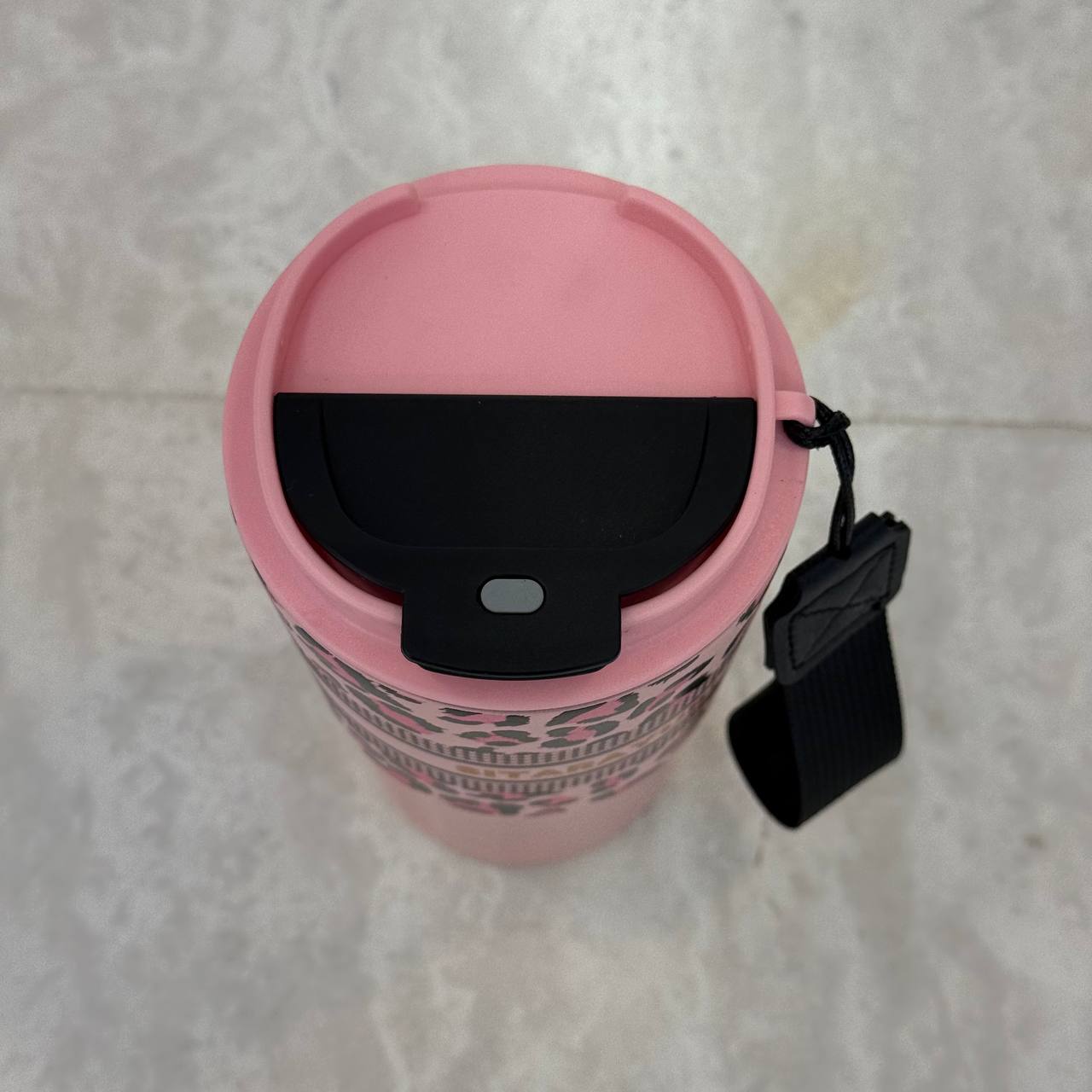 photo_5954227546470074197_y تراول ماگ پلنگی سیتارا - Image 6